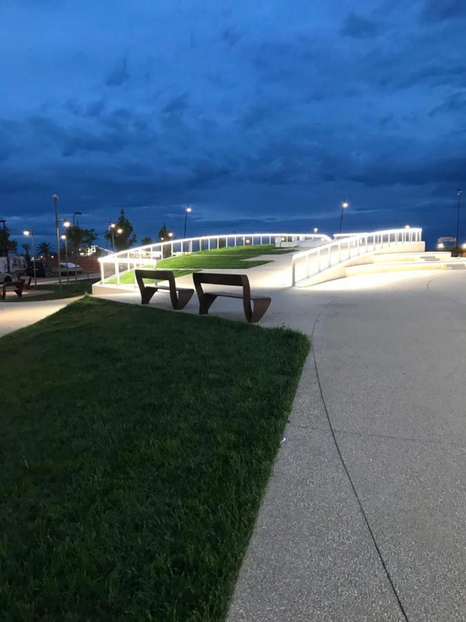 Hotel Morri'S Rimini Bagian luar foto