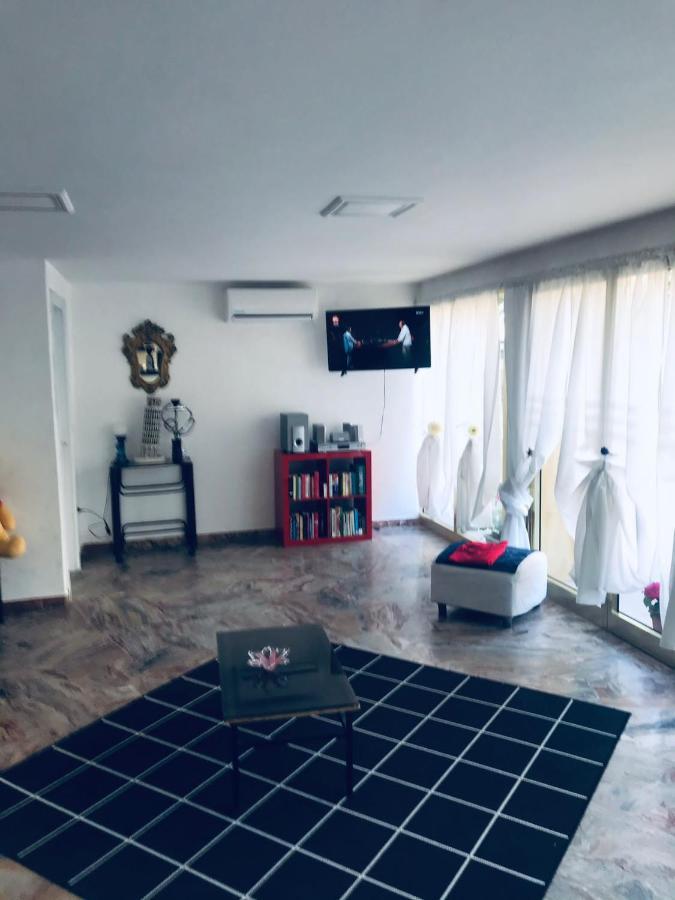 Hotel Morri'S Rimini Bagian luar foto