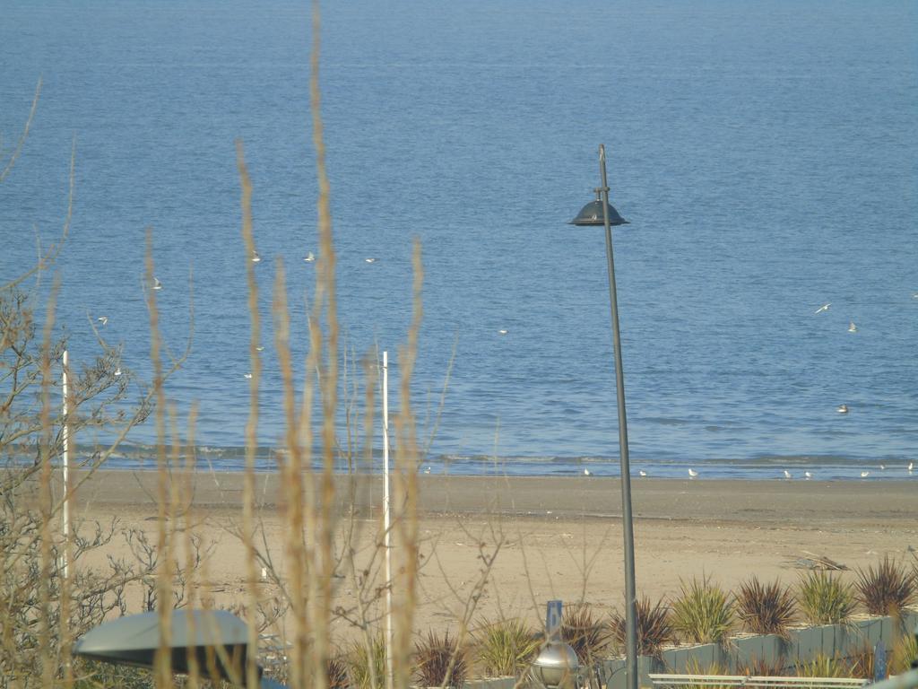 Hotel Morri'S Rimini Bagian luar foto