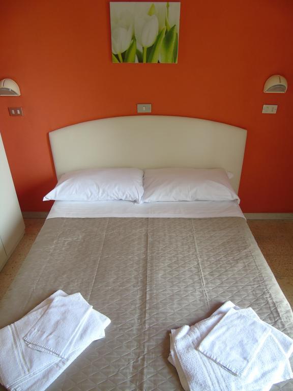 Hotel Morri'S Rimini Ruang foto